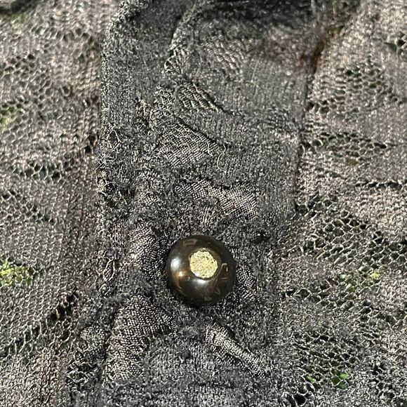 Black lace floral pattern button up oversized shirt with a gothic vibe (L/XL) - Picture 5 of 7